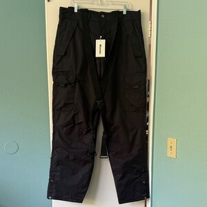 Men’s ski Pants with suspenders